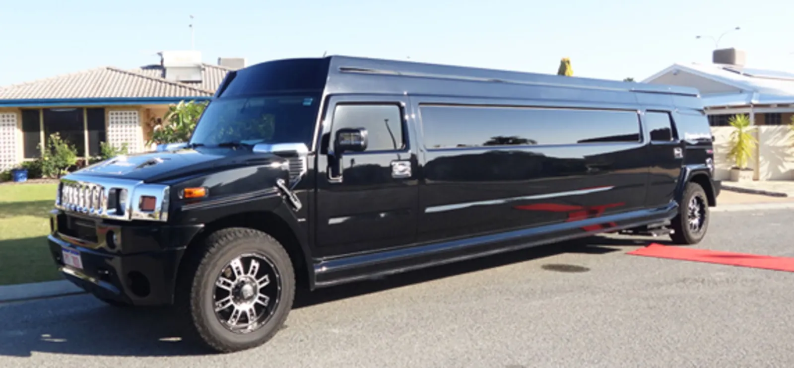Hummer Limo photo 2 of 7