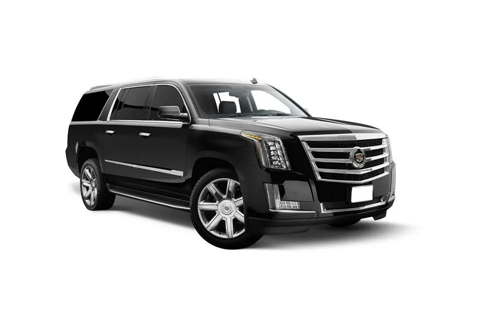 Luxury SUV photo 6 of 9